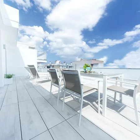 Apartment Sea Breeze *