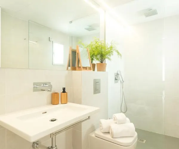 Sea Breeze Apartamento *