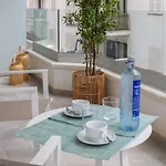 Sea Breeze Lejlighed *